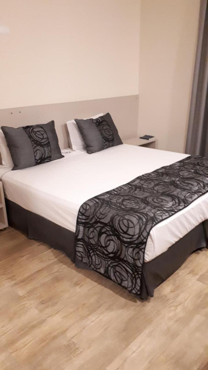 Summit Suites Hotel Касапава Экстерьер фото